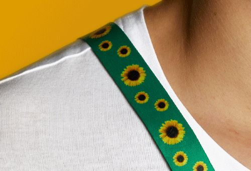 Person wearing Sunflower lanyard
